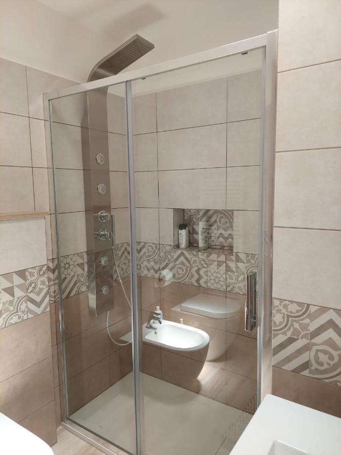 Terrazza 44 Daire Lecce Dış mekan fotoğraf