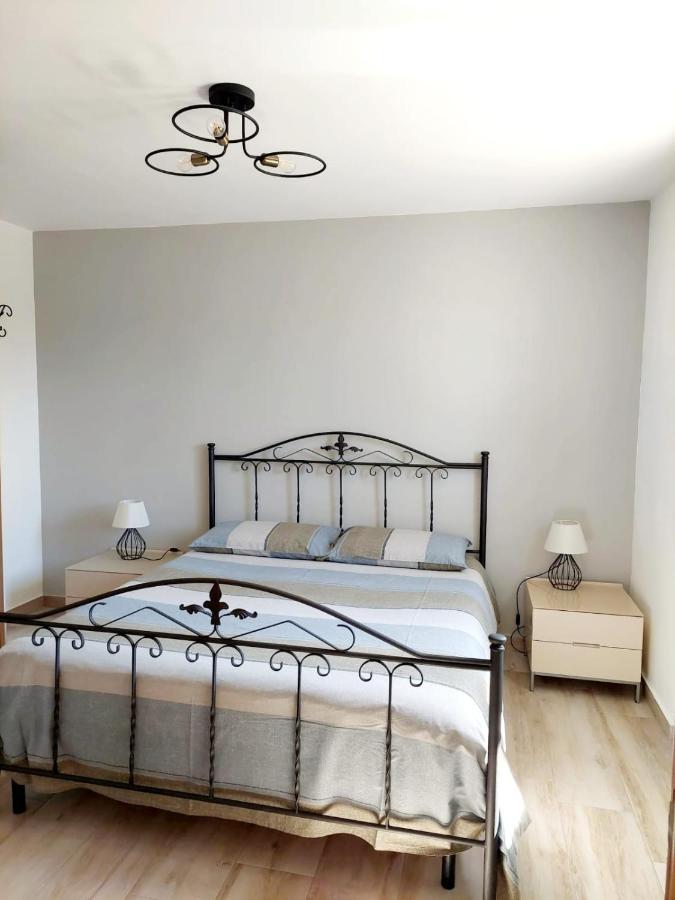 Terrazza 44 Daire Lecce Dış mekan fotoğraf